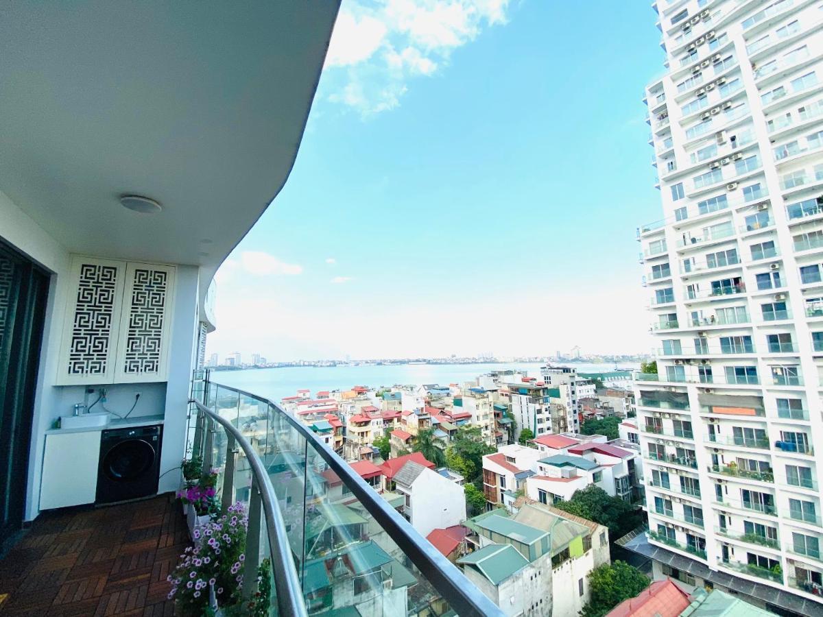 Five Star Westlake 1St-4Th Floors Hotel & Serviced Apartment Ханой Екстер'єр фото View of Vinhomes Grand Ocean
